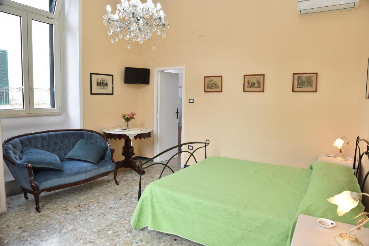 Rosaria Suite & Rooms 莱切 外观 照片